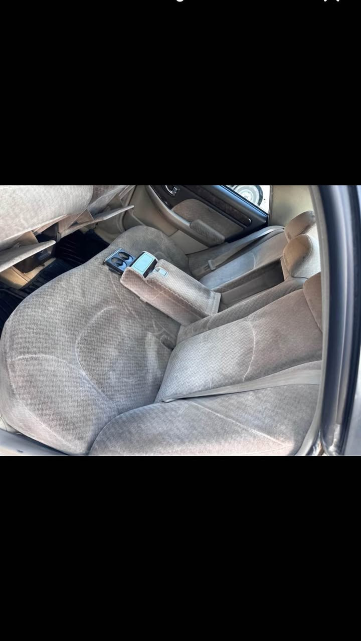 له هه‌ولیرم
سوناتا گراند 2001 بو فروشتن یان گورین
مه‌کینه‌ی 3000 گیر توماتیک 
مه‌کینه‌ وگیر وتاخمی بیش وبشتی به‌شه‌رته 
سعری 48 ومجال أربيل, العراق


**إذا كنت صاحب هذا الإعلان وتريد حذفه لأي سبب، رجاءا أرسل رسالة إلى الدعم الفني**