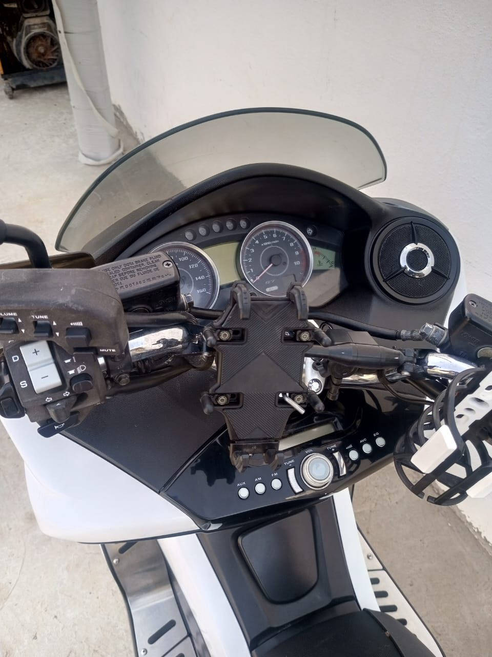 للبيع فول الفول مكفوله كفاله عامه
فورزه 010 s7 abs
فول مواصفات
الدراجه جديده وفول مثل ما موضح بلصور السعر والاستفسار رقم الهاتف / *********** متوفر واتساب
