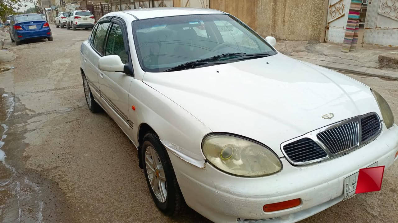 للبيع دايو لكنزا موديل 2001 محرك 2000 مسكر
كير اوتماتيك 
لون ابيض رقم بغداد مشروع موازي سنويه منتهية 
المحرك جيدا 
الكير جيد جدا 
بيها نقوصات 
درايم شفت الامامي رادله تبديل بي طكه خفيفه 
دبلات خلفيه 60٪
تبريد رادله غاز 
باور استيرن رادله تبديل مرات يثكل 
السعر 6 مليون  دينار عراقي 
 الغرامات والتحويل ونقل ملكيه ينزل من سعرها 
مع جزيل الشكر والتقدير 
***********
