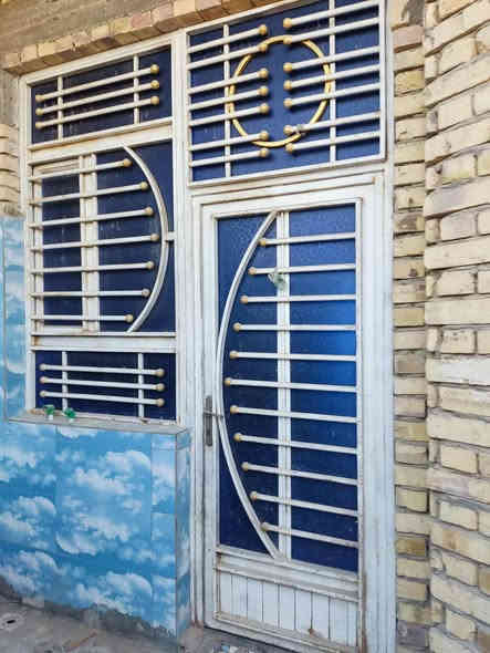 ▪️السَلآْم عَلْيُكّمٌ وٍرٍحَمُةّ الله وٍبُرٍكآتُهْ
اللَّهــﷻــم صل عـــلىِّ مُحمَّــدٍ وآلِ محمـــَّد الطيبيــن الطاهُــاهرين
بيت📢 🏫زراعي سوك شيوخ منطقة الحسائيه على روف قرب ملعب خماسي امرلي 
غرفه وهول ومطبخ وصحيات خارجية وديوانيه 
البناء طابوك السقف كونكريت 
المساحه 100م 
السعر مناسب48💰وبيه مجال 👇
مراسله الصفحه📩او الاتصال📞 على رقمي
(***********)
