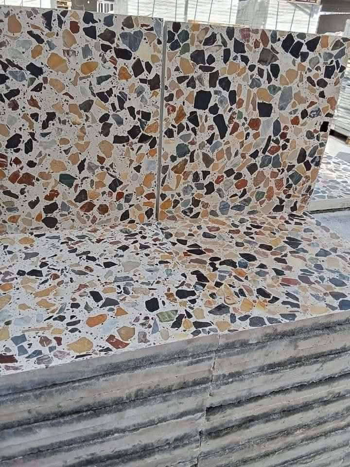 🔹عروضنا الجديده والـمميزة ✨مع معمل #كاشي 40x40الكماليه  
وكيلنا الحصري في📍بغداد لا يوجد لنا فرع اخـر
فقط اختر الكود المناسب لك
📌 *الأسعار:*  
- #كاشي #موزايك عراقي:* 8,000 للمتر – واصل  
- #كاشي #مطعم بمرمر:* 12,500 للمتر – واصل (درجة أولى، معمل وتماتيك)  
- #شتايكر ملون:* 8,000 للمتر  
- #شتايكر سطح:قياس ٨٠* ٨٠سعر مناسب
- #بلوك بناء درجه اولى التفريغ والكلب * – متوفر  
- #بايات درج مرمر جاهزه،# سندانات ' #مسطبات جلوس ' #رصيف شوارع ، *  
- #مقرنص:* أنواع وألوان متعددة  
- #مواد حدائق:#حجر لاين، #سندانات، وغيرها  

🚚 *توصيل متوفر بغداد لكافة المحافظات*  
📞 للاستفسار: ***********(واتساب متوفر)

*يا الله يا الله – رزقنا ورزقكم*
