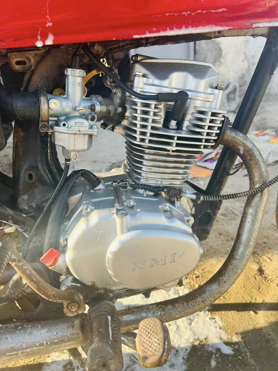 ‏سلام عليكم دراجة للبيع دراجة بيها صوت بمحرك السعر 200 ‏المكان بصره 5ميل *********** ￼￼
