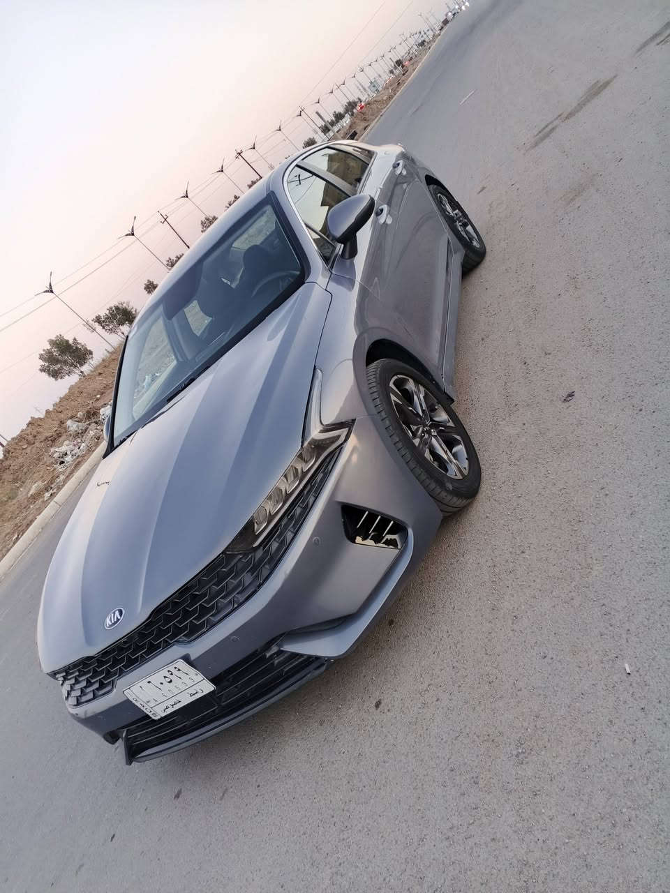 السلام عليك 
K5 للبيع السياره موديل ٢٠٢١ معوقين وبسمنه باقيلها ٦ اشهر وينفك الححز مالها  مكينه ٢٥٠٠ تيربو المرغوب بدون الدوانز جاهزه من كلشي كير مكينه تخم  تاير حداديه كله جديد تبريد حادثها مال اريكا جاملغ وبنيد فقط بدون دواخل وبدون دكت جاكوج رقم واسط السعر المطلوب ١٣٨ وبيها مجال 
العنوان واسط مركز المدينه 
اتصال *********** 
***********
