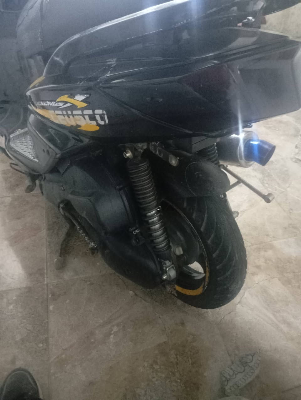 سلام عليكم سكنس فحل مزوده كلجات ومكينه وصالنصه رياضيه وكلجات رياضي كهربائيات كلها شغاله كفرات موشمه دراجه نكره بكل وقت بيه يدات ام اشاير وسكن بك لايت اسود دراجه شلعه ومعدل تشك لكاع مراوس حسب إقناعه سعر675وبيه مجال مكاني بغداد لشعله رقم ***********
