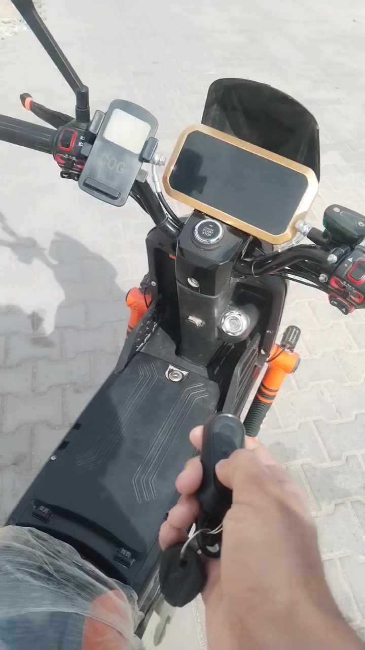 دراجه x900 شحن للبيع .... مكانهه نجف
(ألمواصفات)
1:بطاريه اصلية شرط فحص
2:تحتوي على 5 بطاريات 32V
3:بل شحنه الواحده تمشيك فوق 60 كيلوا
4:ملفها 2000
5:سرعتها على مايقارب مابين65_60
6:مساحة خزن كبيره
7:زائد صندوك خلفي كبير
8:لايت زنون عالي ناصي
9:رجوع للخلف 
10:دبل سويج
11:ريمود تحكم عن بعد 
🟥ملاحضه🟥الدراجه كلشي مامبدل بيهه كله ابلادي العقل ابلادي بطاريات بلادي تايرات بلادي وكلشي مابيهن يعني الدراجه كلش جديده)

🔥سعر 450 قفل 🔥

للأستفسار
الرقم⬅️***********
أو مراسلة الصفحه
