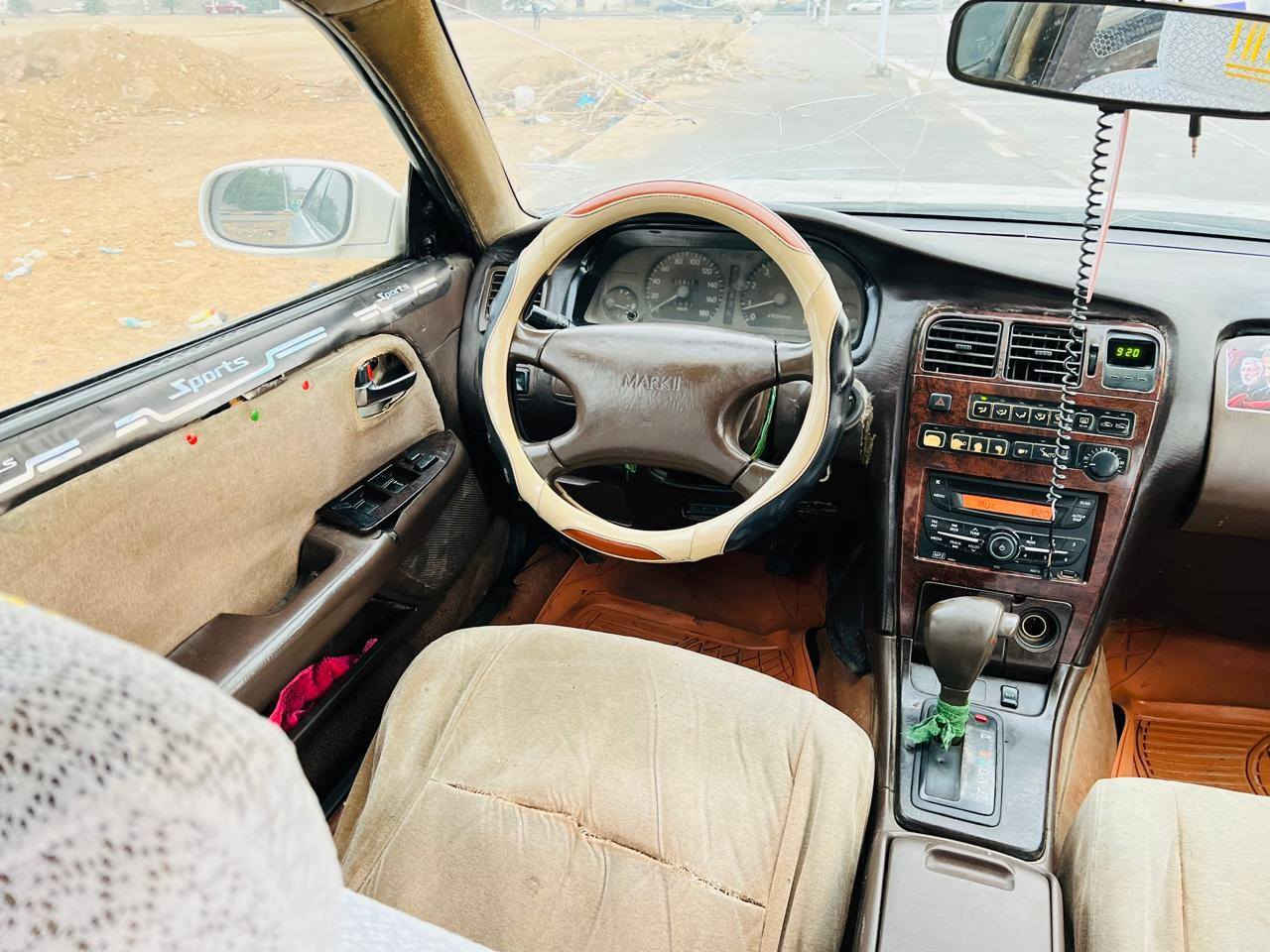 السلام عليكم مارك للبيع رقم بصره مشروع وطني مكينه جديده كير بي صفنه عالبك كهربائيات كلهه شغاله مكفوله من النقل فقط بيهه كصه جنطه طخم تاير جديد راعيهه موجود سنويه منتهيه صارلهه سنه سعرها 28 وبيهه مجال قليل للاستفسار *********** البصرة, العراق
