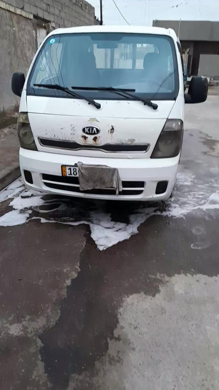 كيه للبيع موديل ٢٠١٦ تبخير قليل بيها كسر بالشاصي من صفحة السايق عنواني بغداد الفضيلية السعر٨٠ تحويل مباشر الهاتف. ***********
