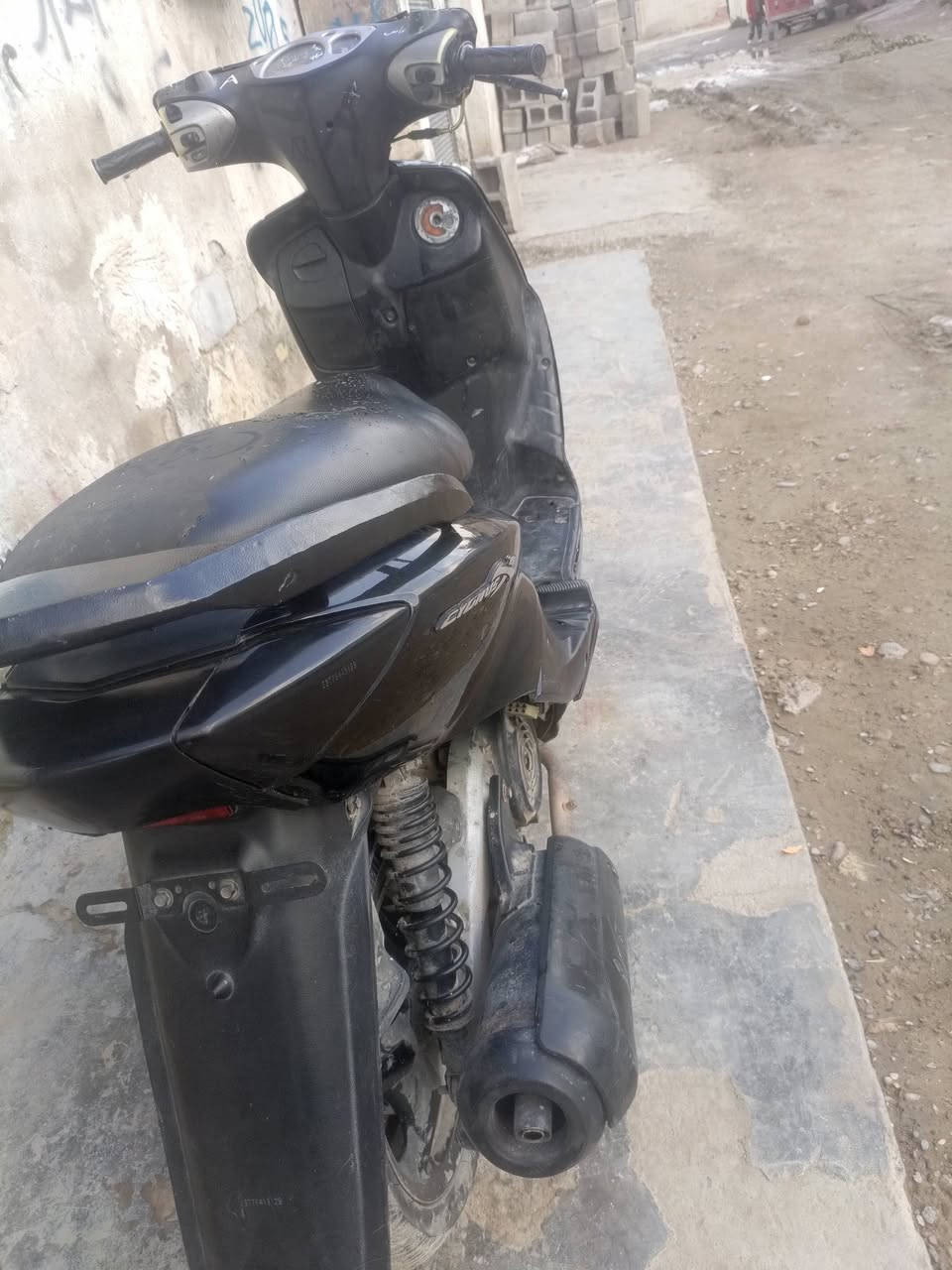 سلام عليكم دراجه سكنس نثيه 140 بوشه 58 اريد مراوس ب جبلي حته لو بيه نقص


**إذا كنت صاحب هذا الإعلان وتريد حذفه لأي سبب، رجاءا أرسل رسالة إلى الدعم الفني**