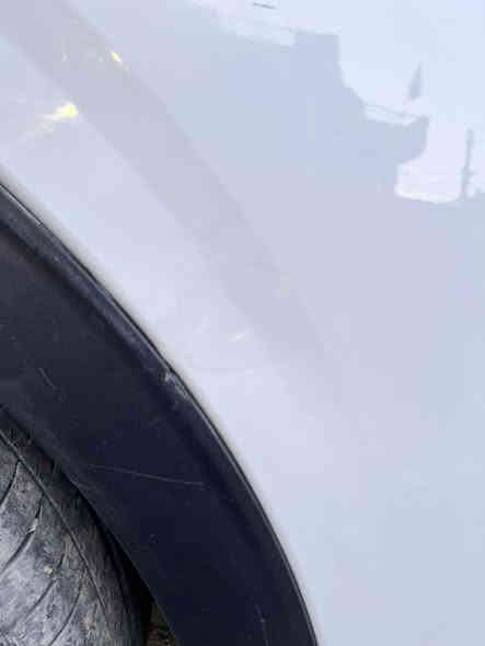 سلام عليكم
سبورتج 2023 مكفوله كفاله عامه عده باارد زغيير كلش بل باب خلفي 

السياره ماشيه 20الف بعدهه جديده بلزكات الشركة 

بصمه ابواب 

مفتاح سياره بصمه عدد  2

سعر 221 بيهه مجال 

استفسار : ***********
