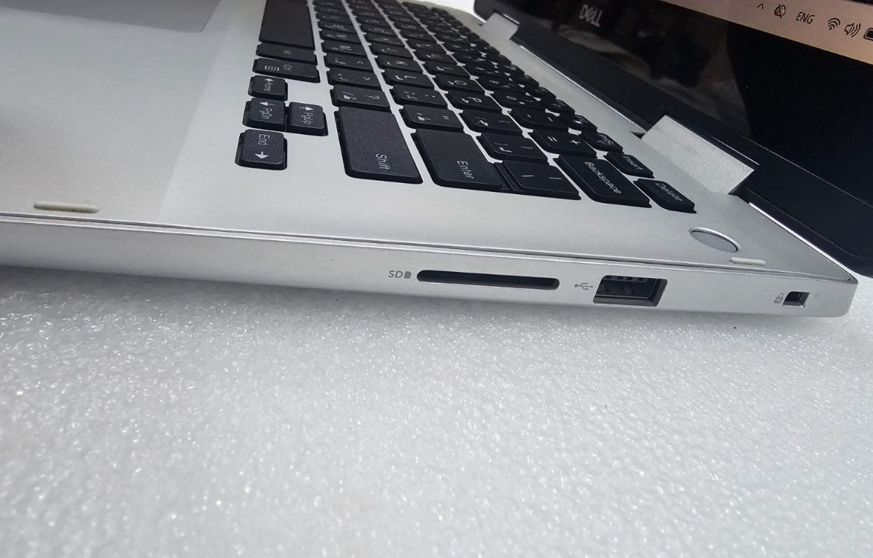 Dell Inspiron 2-in-1 Convertible Laptop
I7جيل عاشر

رام16

Ssd256

لمس قلاب 

السعر500الف وبي مجال بسيط توصيل اكو


**إذا كنت صاحب هذا الإعلان وتريد حذفه لأي سبب، رجاءا أرسل رسالة إلى الدعم الفني**