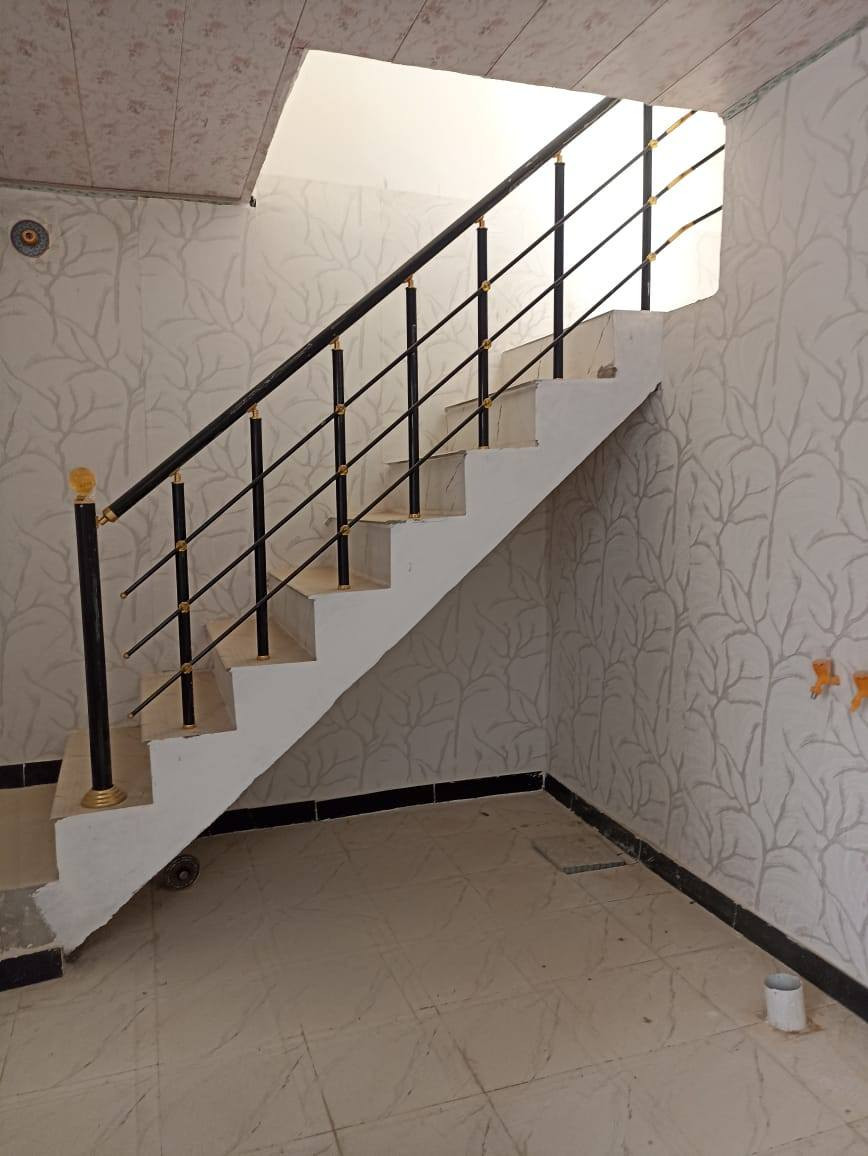 بيت 100م بل 51 قرب 60 اتصل على الرقم ***********
