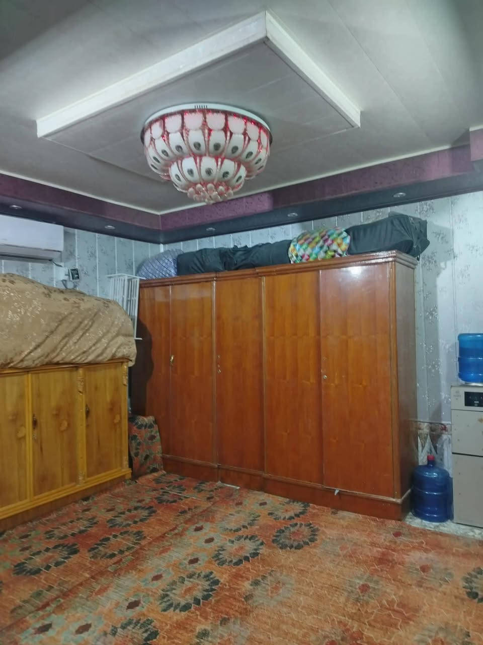 يالله دار  البيع المساحه 55متر
طابوزراعي سند 25قرار محكمه. سعر مناسب 

العنوان كوفه حي ميسان شارع مجمع الجوهره 

يحتوي ع غرفتين 2. ومطبخ وصاله  وتخاريج 

الستفسار تصل ع رقم ***********وتساب. يوجد كافت

 المساحت الزرعيه
