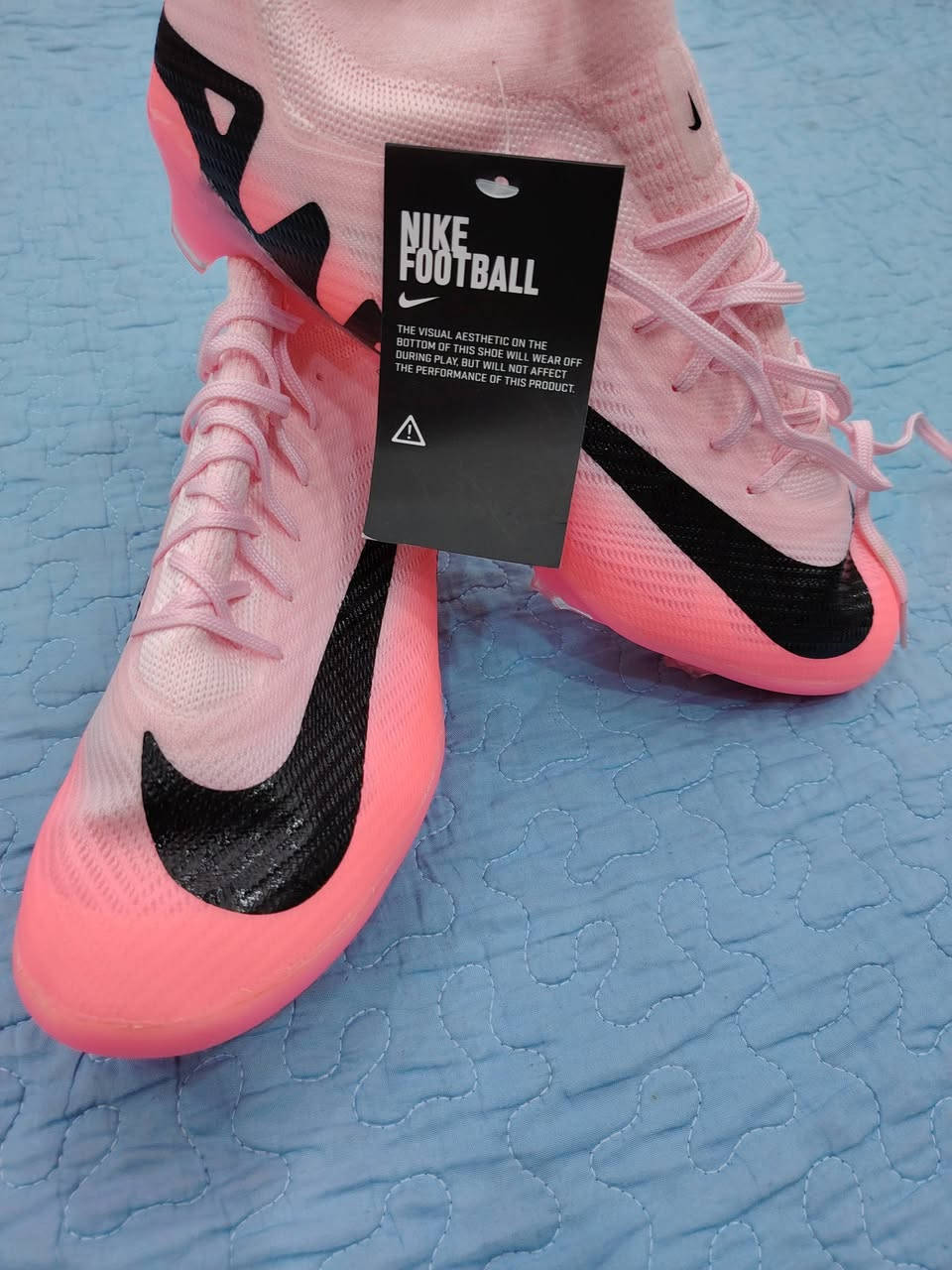 اخوان هذا لابجين رياضي مع جواريب سيلكون القياس 41 اكتب سعرك وبالعافية


**إذا كنت صاحب هذا الإعلان وتريد حذفه لأي سبب، رجاءا أرسل رسالة إلى الدعم الفني**