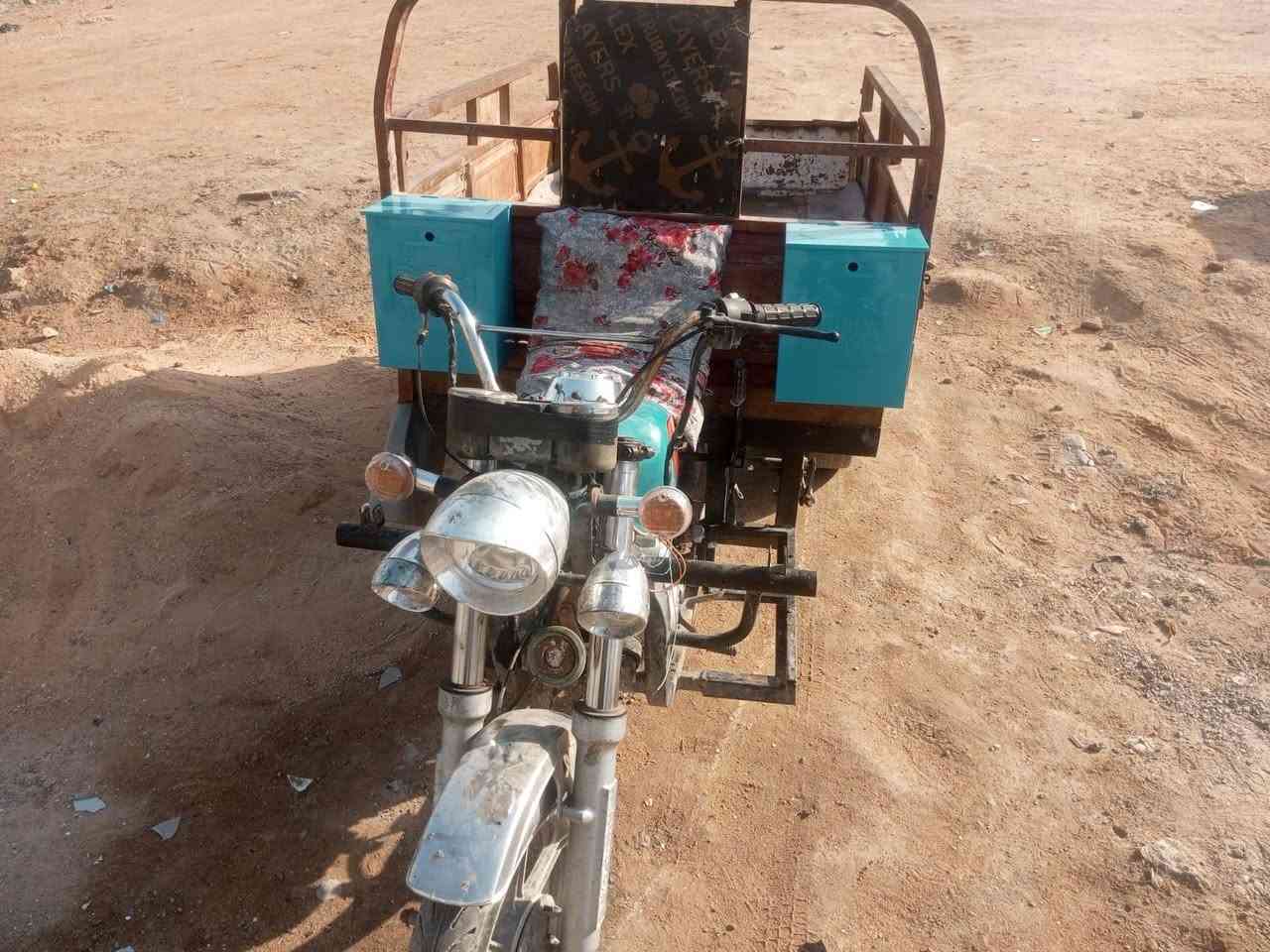 السلام عليكم ستوتة لبيع بدون اوراق ضائعة مكفولة من شاصي هاي كدامك السعر 650 الف وابيهة مجال   الرقم الهاتف *********** وايوجد واتساب  المكان كربلاء  يم سيد سماعيل قرب افرحة
