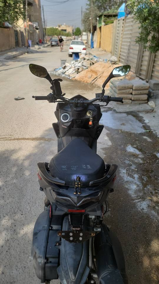 السلام عليكم دراجه فورز s موديل ١٧ كفاله عامه وكاله دراجه رمبه
عليهه تزويد كلجات رياضي بلادي بيهه ٤ قطع كاربون فايبر اصلي 
الدراجه خير من الله 
مكاني بغداد البلديات 
السعر المطلوب ١٩ ورقه بيهه مجال بسيط 
متواجد واتساب ***********
