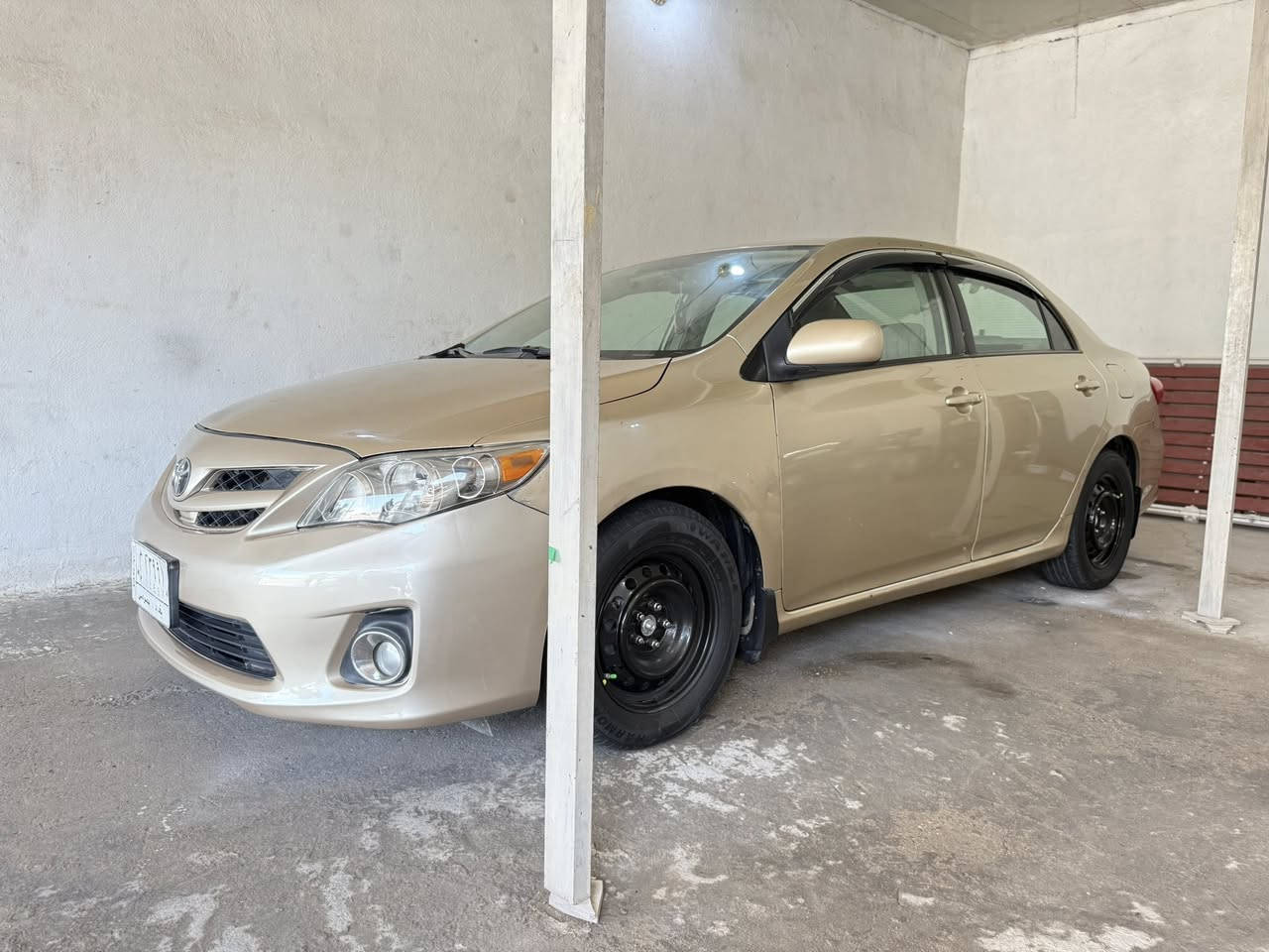 كورلا موديل 2013 حادثه جاملغ امامي.محرك 1800 بيه مكانات رش ابيع احزام تخم تاير صدر تبريد تدفئه كله جاهزه 
تحويل مباشر 
بيع مستعجل 
سعر 98قفل
مكاني بغداد اليوسفية 
***********
