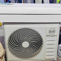 متوفر سبلت 2 طن  انفيرتر عادي بدون تحكم  سعر 450 الف  عنوان بغداد _ حي...