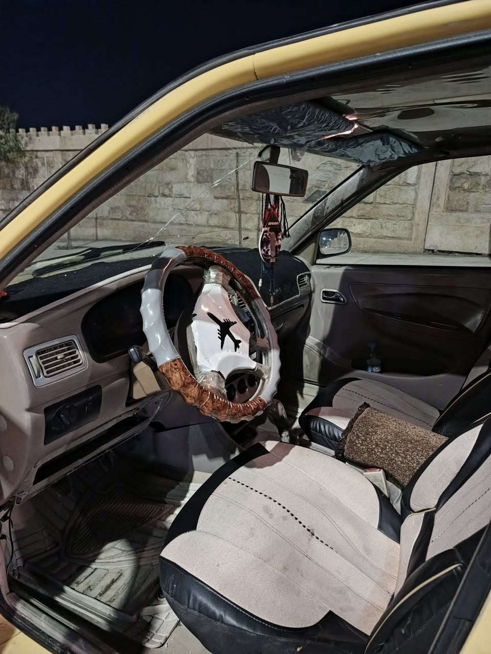 السلام عليكم شيري كوين للبيع
محرك وكير شراط سنويه إلي ٢٠٢٩
كهربائية كلو شغال تبريد تتدفه 
السعر 27ورقه
لاستفساره ***********
