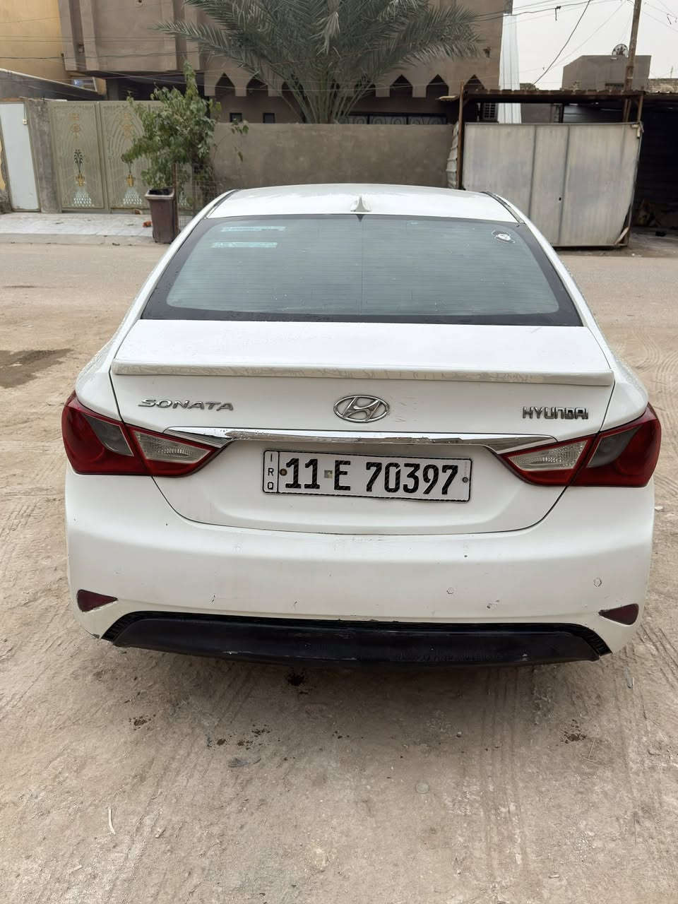 السلام عليكم. سوناته 2010   مكينه 2000 كير ومكينه وحداده وتبريد وتدفئه كله شغلل وجاهز  بيها رشات  صبغ بدون حادث. موصفات مري شفط اشاير بلمري تحكمات ستيرن شاشه كامره  . سعرها 88 مكاني حله ابو غرق  رقمي ***********
