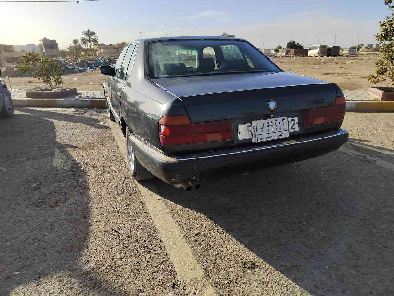 السلام عليكم للبيع فقط موديل ١٩٩٢
كير محرك بشرط
غرفته كلش حلوه
صدره كلش حلو 
سنويه ماصاقطه تحويل ثاني يوم
السياره عايزه ترتيبات بلكشر فقط
وسعره بلاش ب٣٨
عنوان سامراء
***********
