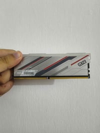 رام ١٦جيجا • DDR4 ٣٢٠٠MHz • RGB