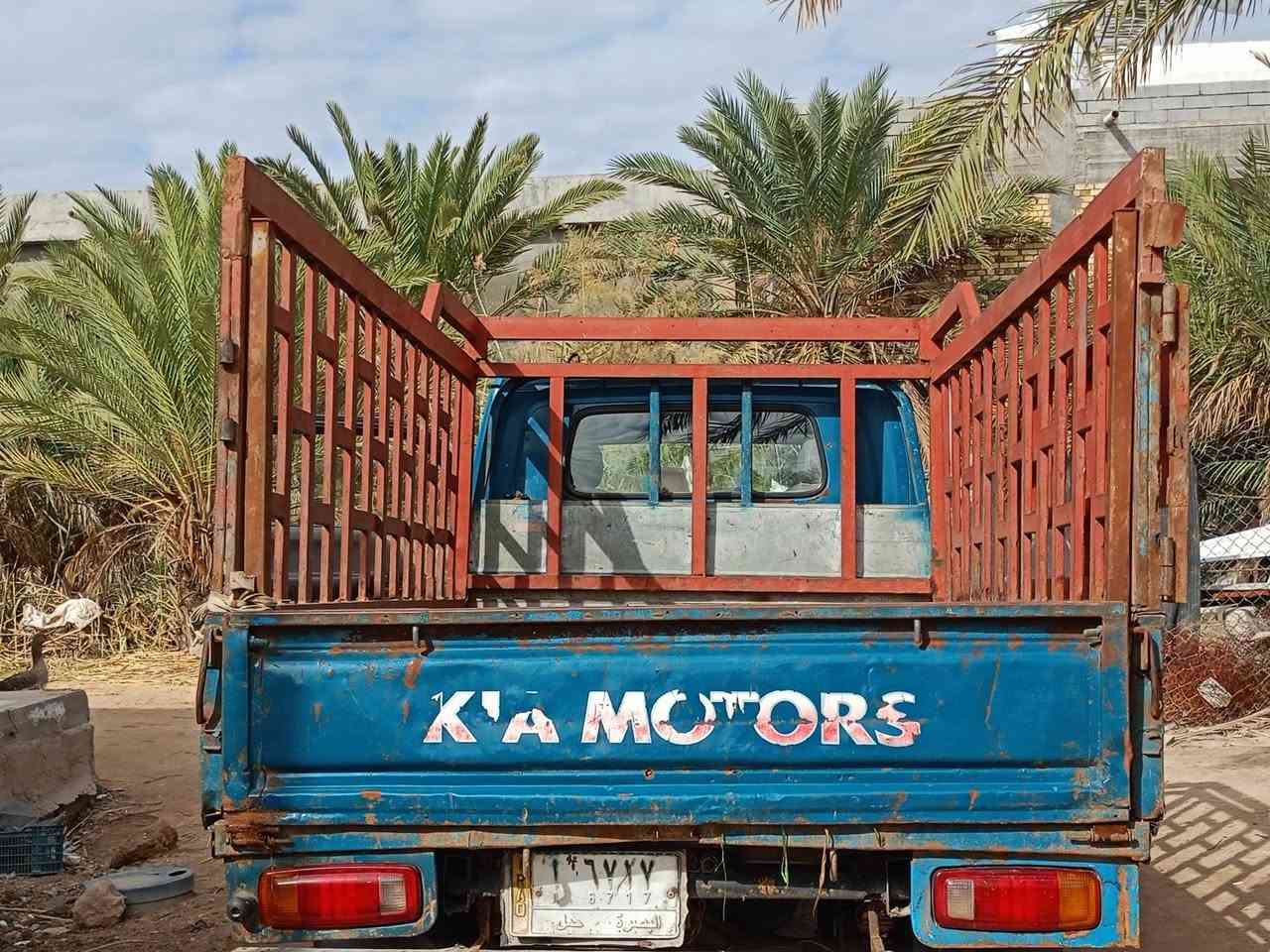 بسم الله الرحمن الرحيم سياره بنكو حمل لبيع موديل ١٩٩٨ سياره حلوه تك قمار بدون ربع سياره بدون صبغ   خياس قليل السعر 55وا بيهه مجال المكان البصرة قضاء المدينه الرقم ***********
