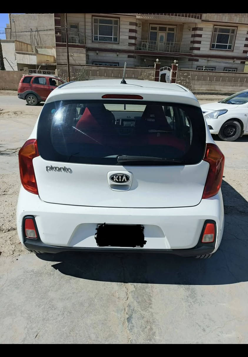 السلام عليكم
.. كيا بيكانتو موديل 2016 

رقم قادسية تحويل مباشر 
مكينه وكير ما مفتوحات ولا بيهن مشاكل 
مكفول من الحادث فقط طخات خفيفه مكانات بارد بيها 
السعر المطلوب 87 وبيها مجال بسيط 
للاتصال ***********
مكاني الديوانية حي الجزائر
