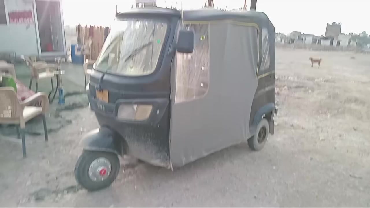 تكتك ١٨ مستعجل علا البيعة السعر 2500بيها مكينة ٢٠ يرادلها ترتيب جاي ارمم بيها وريد ابيعها بغداد المدينة ***********
