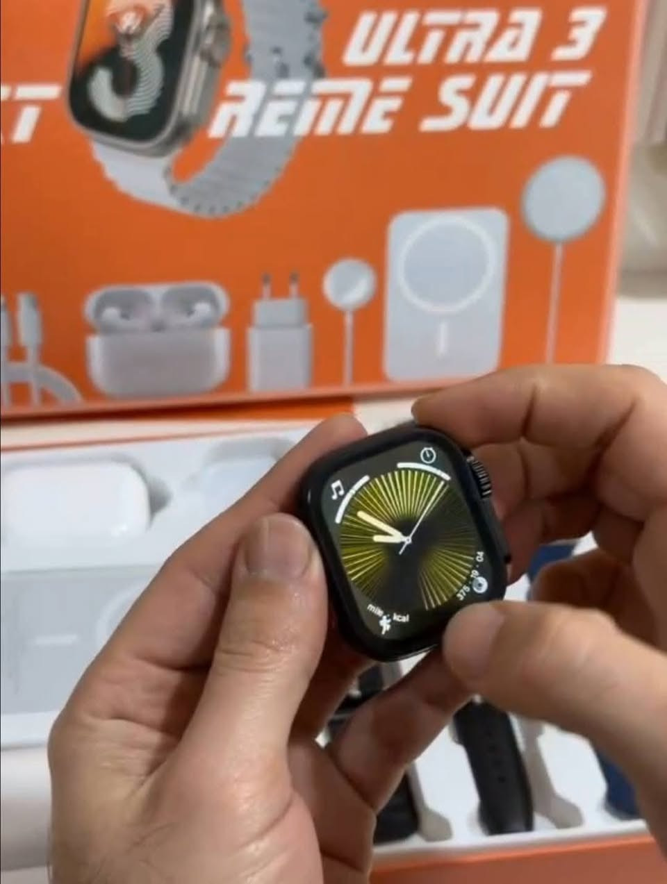 بكج ساعات ذكية بجودة عالية تدعم برامج التواصل والواي فاي فقط ب٢٥توصيل الفين لكل محافظات العراق يتوفر جملة ومفرد لطلب والاستفسار خاص او واتساب ***********
