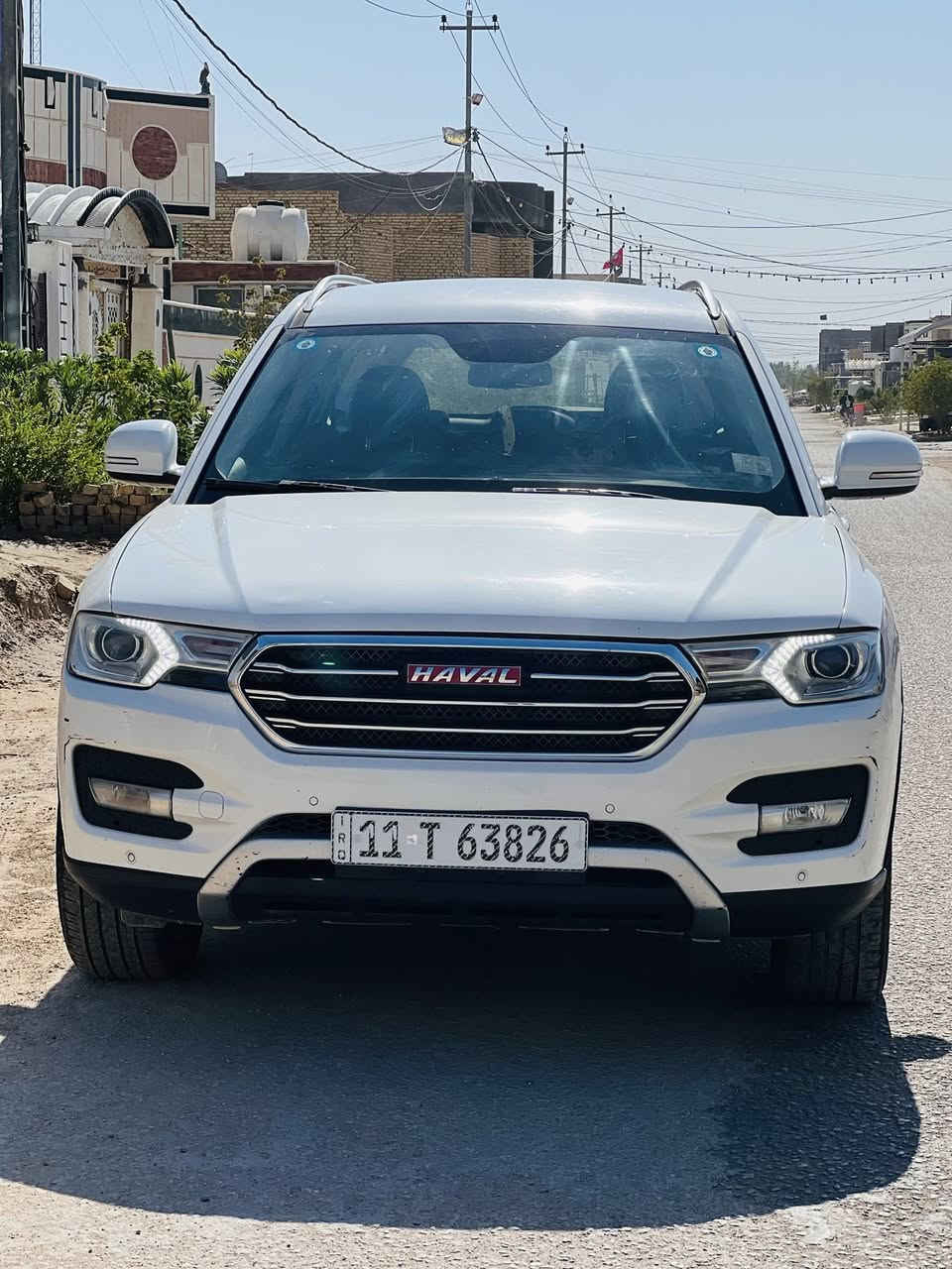 سلام عليكم هافال 2018 H7L
فول مواصفات 
شاشة كبيرة للوسائط
و شاشة الكترونية كبيرة للعدادات و اعطال السيارة تكدر تغيرها 3 اشكال
تحكم ستيرن
3 قطع تبريد منفصلة
محرك 2000 تيربو 
حساسات 360 درجة
بلوجكترات متحركة مع العجلات
جامات تنزل و تصعد من الرموت 
3 انظمة قيادة سبورت ايكو عادي
مازس تحكم بلوسائط
مري شفط و اشاير بلمري
مرقمة بغداد
مكان السيارة بابل قضاء القاسم
الرقم ‭0786 669 2716‬
