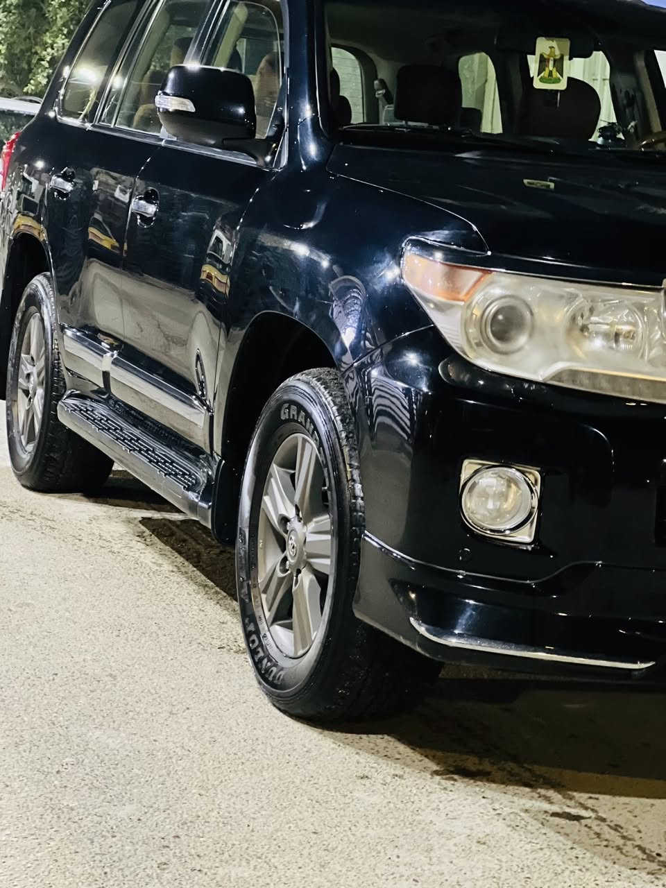 السلام عليكم جكسارة للبيع موديل 2012 السيارة فول مواصفات 1/1 بيهه قطعه وحده صبغ فقط البنيد اثار شخوط بس الباقي مكفول كفالة عامه السياره نضيفه وجديده كير محرك مامفتوح العنوان بغداد الدوره ابودشير الرقم *********** السعر 335
