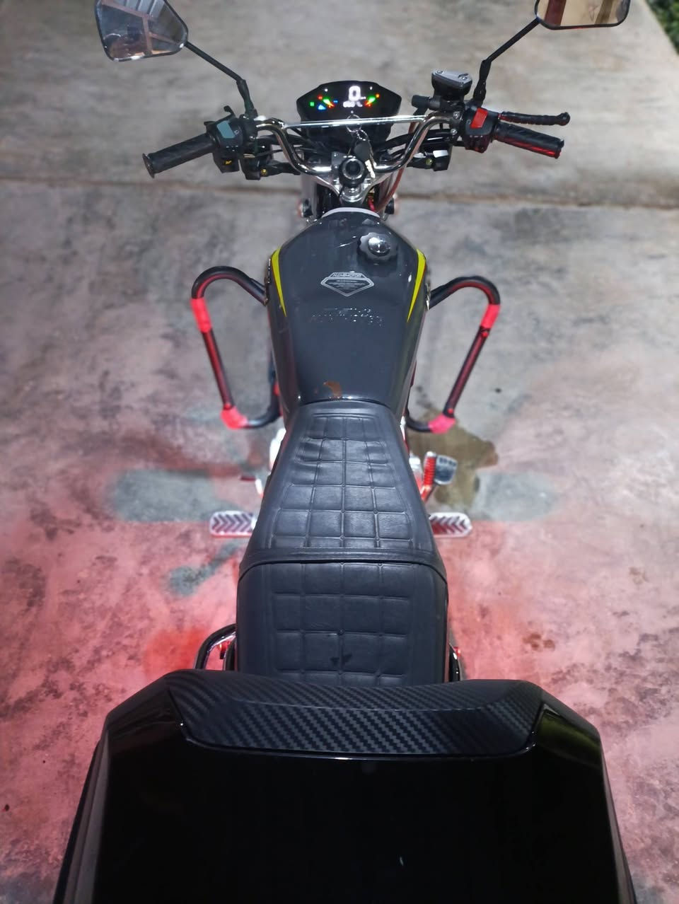 سلام عليكم نامه برو موديل 25 بعدهي زيرو اوراق كامله دبل دسك الدراجه مكفوله كفاله عامه شلعه ومعدل فول الفول السعر 900 وبيهه مجال بصيط مكاني بغداد التاجي منشأة نصر الرقم ***********
