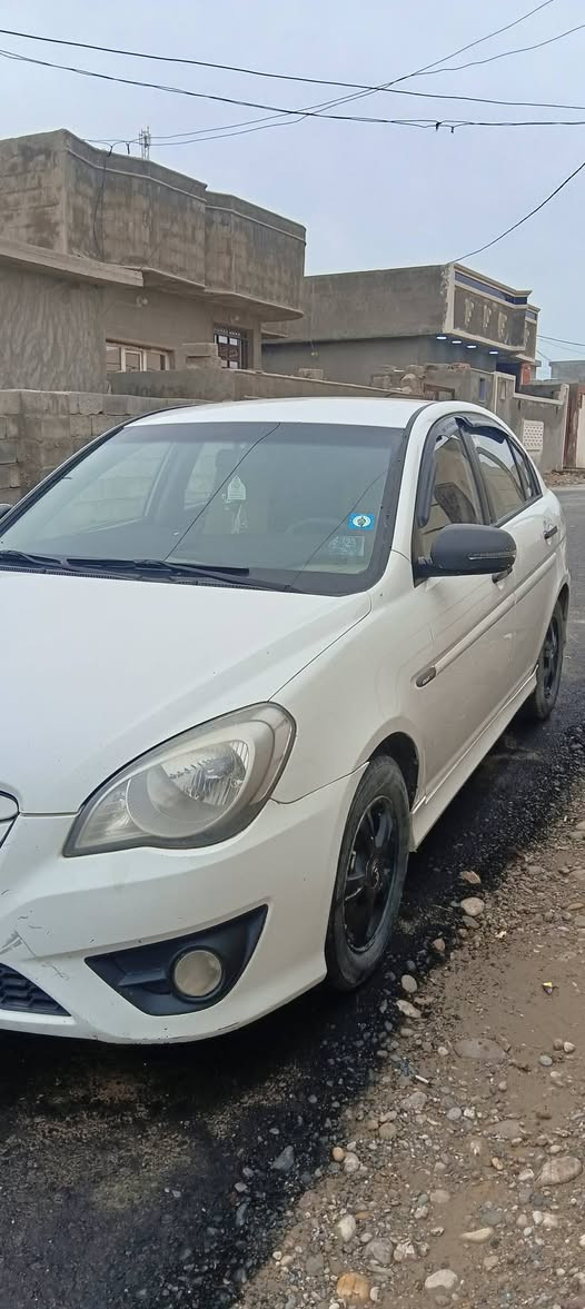 البيع سياره اكسنت
موديل 2011 اشكل أرياضي 
رقم صلاح الدين لون ابيض
سياره مابه قطره صبغ إلا طخه صغيره بداعميه  الموجوده بصوره 
محرك 14 _1400 شرط
كير اوتماتيك شرط 
تبريده ثلج تدفيه نار 
تواير كله جديده 
كامره خلفيه معا شاشه 
السعر 90به مجال قليل


**إذا كنت صاحب هذا الإعلان وتريد حذفه لأي سبب، رجاءا أرسل رسالة إلى الدعم الفني**