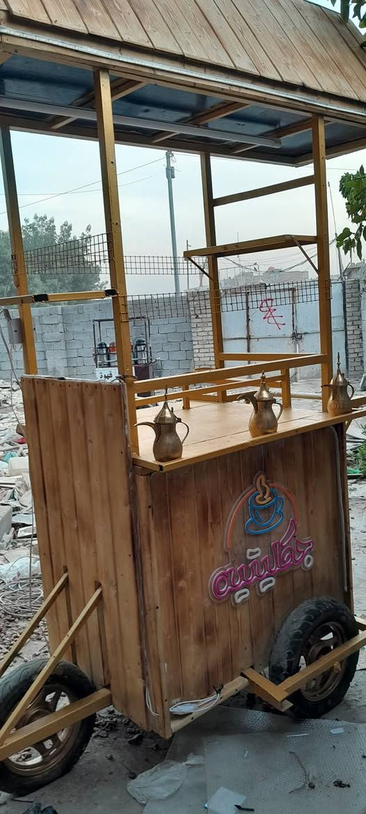 بدون لا دلال ولا ترامز سعرها 350 الف قفل الله شاهد كلفتني فوك ال500 بس النيون بذاك الاحساب العمال موتوني يومية عامل وكرفتها  خير من الله مكاني بغداد الحريه للتواصل ***********
