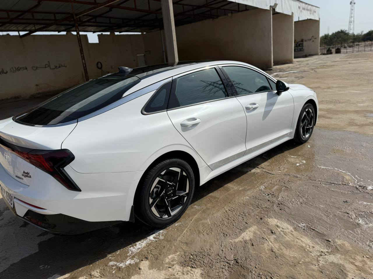 سلام عليكم كي 5
2024
ماشي 34.000
مثبت السرعة

فتحة سقف

نظام المفتاح الذكي

تحكم تلقائي في درجة الحرارة

مصابيح أمامية LED

وسادتان هوائيتان

كاميرا ٣٦٠

شاشة

مراقبة النقطة العمياء

فرامل ركن إلكترونية

أندرويد أوتو

التثبيت التلقائي

أبل كاربلاي

التثبيت التلقائي

أبل كاربلاي

وضع القيادة

التشغيل عن بُعد

٦ وسائد هوائية

نظام منع انغلاق المكابح

شاشة عرض رأسية

نظام التحكم الإلكتروني بالثبات

مصباح ضباب

مرايا جانبية مدفأة

مرايا جانبية كهربائية

تبريد خلفي

مسند ذراع

حساسات ضغط الإطارات

نظام مضاد للسرقة

قفل أمان للأطفال
***********
