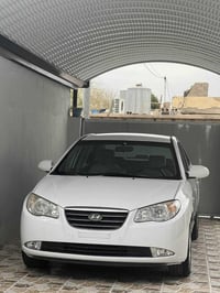 النترا ٢٠٠٧ • كراسي جلد • رانية