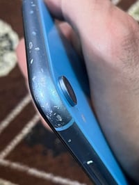 ايفون اكس ار للبيع جهاز مامفتوح فيس ايدي شغال ذ٦٤ بس شاصي بيه شخوط بسع...