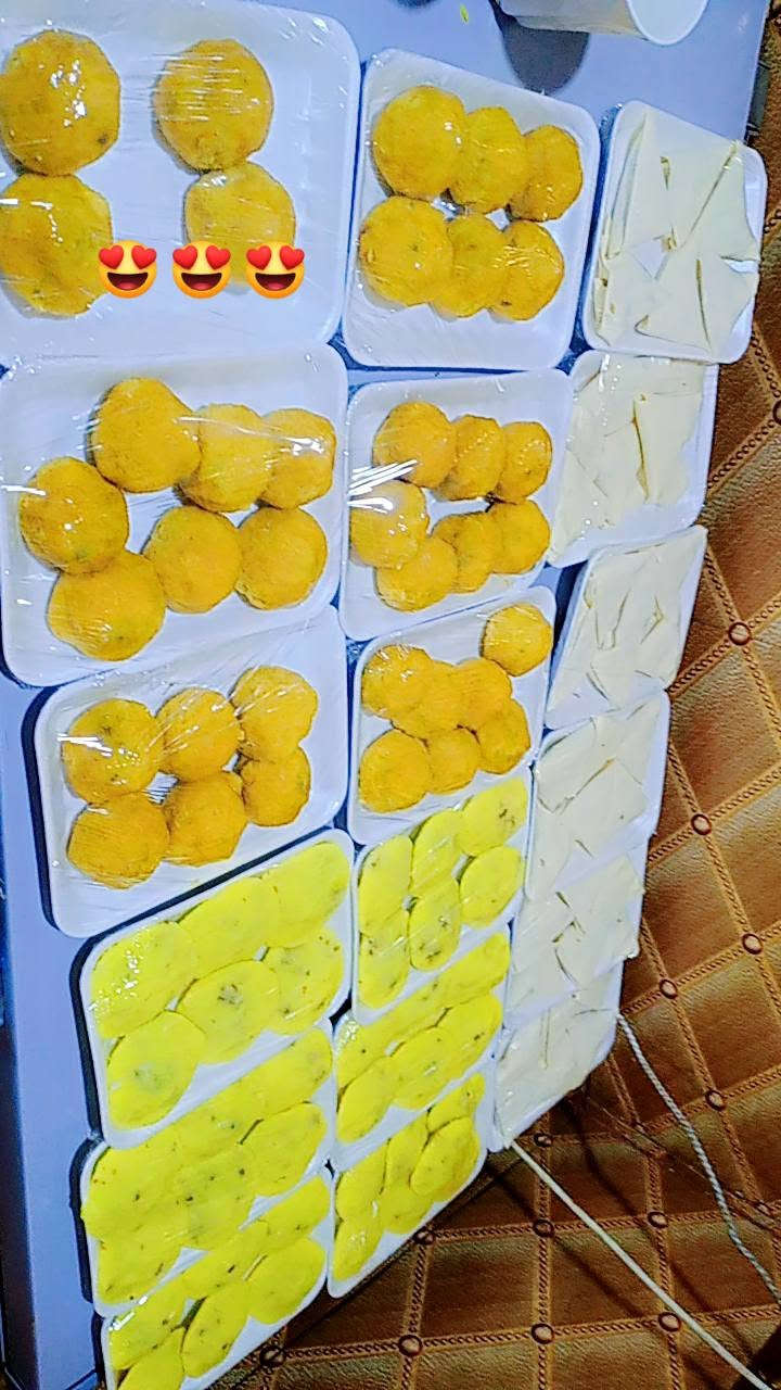 مساء الخير ليحب يحجز كبه تمن برغل سلك بؤرك سنبؤسه طعم ولا غلطه شاهد الله جربي مراح تخسرين وأجهز كيك جاي خليت نحل جنن ولحم بعجين وفطائر ليحب يحجز مراسله خاص متوفر خدمه توصيل انسب الاسعار


**إذا كنت صاحب هذا الإعلان وتريد حذفه لأي سبب، رجاءا أرسل رسالة إلى الدعم الفني**