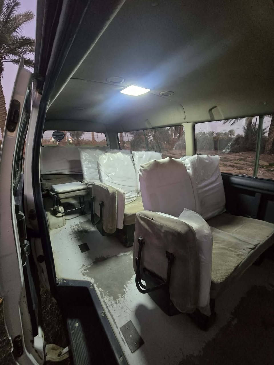 سلام عليكم جنبي للبيع رقم انكليزي بس تستلم الراقم وهذا رقمي ***********
