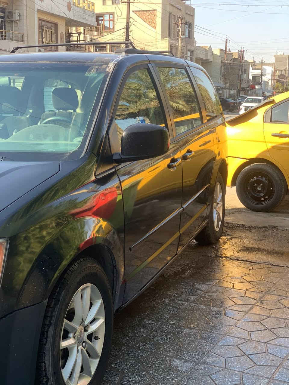 دوج كرفان 2016 وارد امريكي رقم بغداد بأسميSXt فول مواصفات 3 قطع تبريد بوب كهرباء صندوك كهرباء ديفيدي بلسكف جام كلة يصعد وينزل محرك وكير وتبريد كلة مكفول تقرير امريكا فقط جاملغات خلفية كلير وبيهة مكانات صبغ بلعراق بدون ضربة وبدون معجون فقط صبغ السيارة ايرباك سليم مطاك السعر 139 وبيهة مجال والسونر بلمنشور مكاني بغداد العامرية ***********
