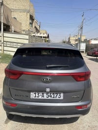 كيه سبورتج مديل 17 سياره جاهزه امريكيه حادثه جاملغ وبنيد  فقط رقم ميسا...