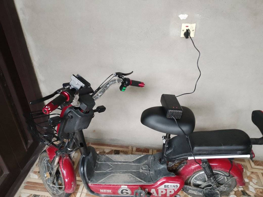 للبيع شحن سعر 150 كلشي ما بي مكان شارع عبد الرحمن


**إذا كنت صاحب هذا الإعلان وتريد حذفه لأي سبب، رجاءا أرسل رسالة إلى الدعم الفني**