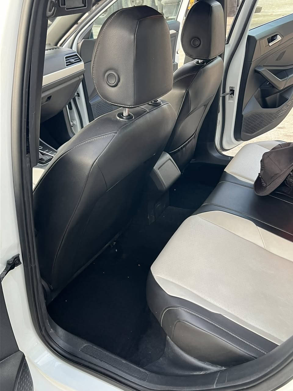 جيتا R lian
145$ 
بيها مجال بسيط سياره


**إذا كنت صاحب هذا الإعلان وتريد حذفه لأي سبب، رجاءا أرسل رسالة إلى الدعم الفني**