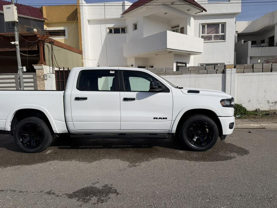 رام 2025 ماشي 15 الف ابيعها مرقمه اربيل سعر البيع 35 الف دولار رقم الشاصي مرفق حادثها سطحي فقط اسفل البابابيين بدون دواخل سياره فول بس بدون بنوراما شاشه تيسلا تبريد وتدفئه بالكشن داخل احمر السياره سته سلندر ايتورك
مكاني اربيل رقم التلفون *********** واتس اب متوفر
