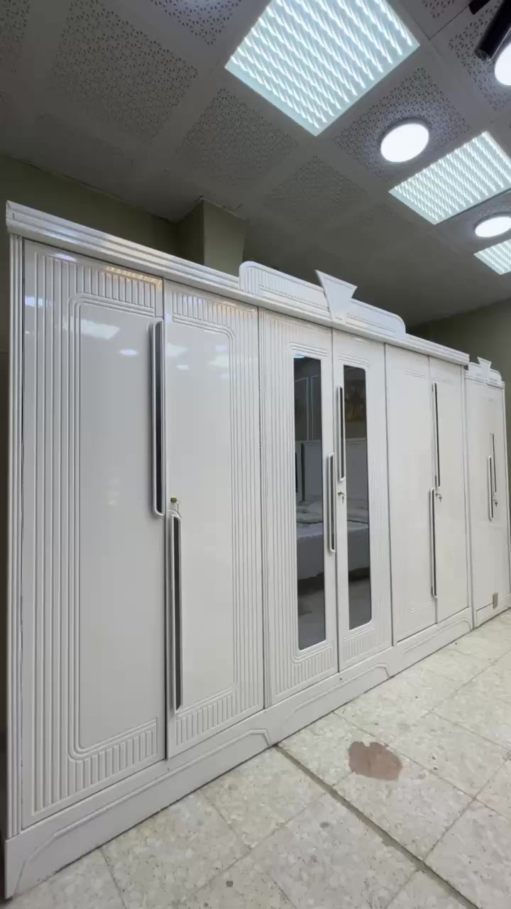 السعر // مليون فقط✅

🔅تفاصيل الغرفة المرمري  ....

 خارج ٤ملم ام دي اف 🔺
وداخل صاج ٣ملم 
صبغ حراري  درجة اولى 

عدد القطع  ٧ قطع ✅
🔺1 //جرباية  قياس  ١٦٠ × ٢٠٠ 
🔺//ميز جانبي ايسر قياس ٥٠
🔺2// وميز  جانبي  قياس ٥٠
🔺3// زاوية ارتفاع مترين عرض ٨٠
🔺4// وميز بلازمه  
🔺5//وميز مراية ارتفاع مترين عرض ١٢٠
🔺6// وكنتور ٦ باب  ارتفاع مترين و١٥ طول ٣ متر و١٥

القطعه الثامنة حسب الطلب شازلون
سعرها ٥٠ الف 🚚

(توصيل مجاني مركز بغداد )
التوصيل يشمل الشد مجاني 🚚
(اطراف ٥٠)
باقي المحافضات حسب البعد
#للحجز_او_الاستفسار_مراسلتنا_دايركت✅
#متوفر_توصيل_جميع_محفضات_العراق 
##ضيفوني #الاكسبلور_فول #بيع_لايكات#غرف نوم صاج  #لايكاتكم_تسعدني


**إذا كنت صاحب هذا الإعلان وتريد حذفه لأي سبب، رجاءا أرسل رسالة إلى الدعم الفني**