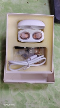 سماعة اذن • طبية • توصيل