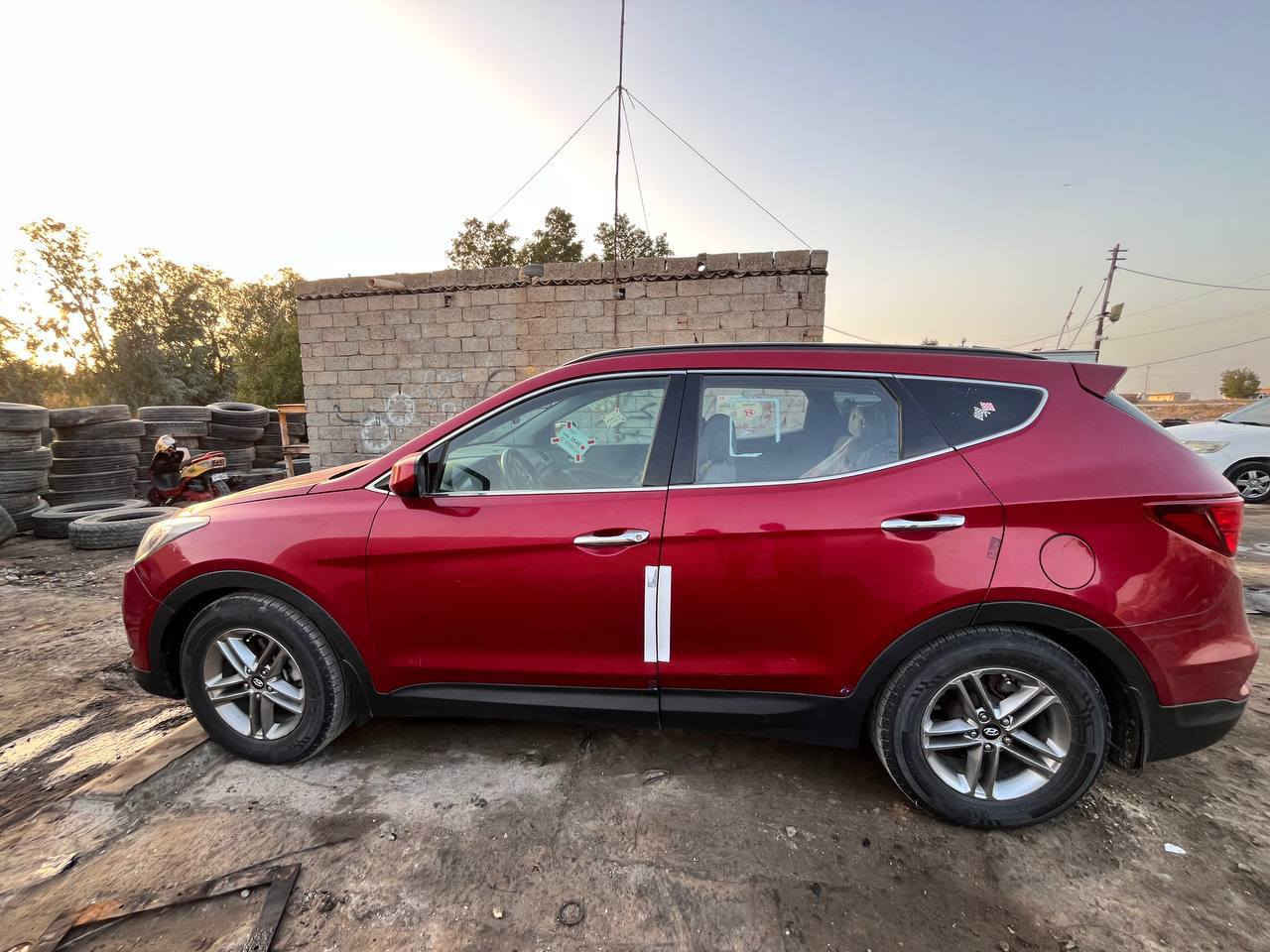 السلام عليكم سنتافيا 17رقم بغداد ضرر موضح بصوره باقي مكفول 4سلندر مكاني صويره ***********
