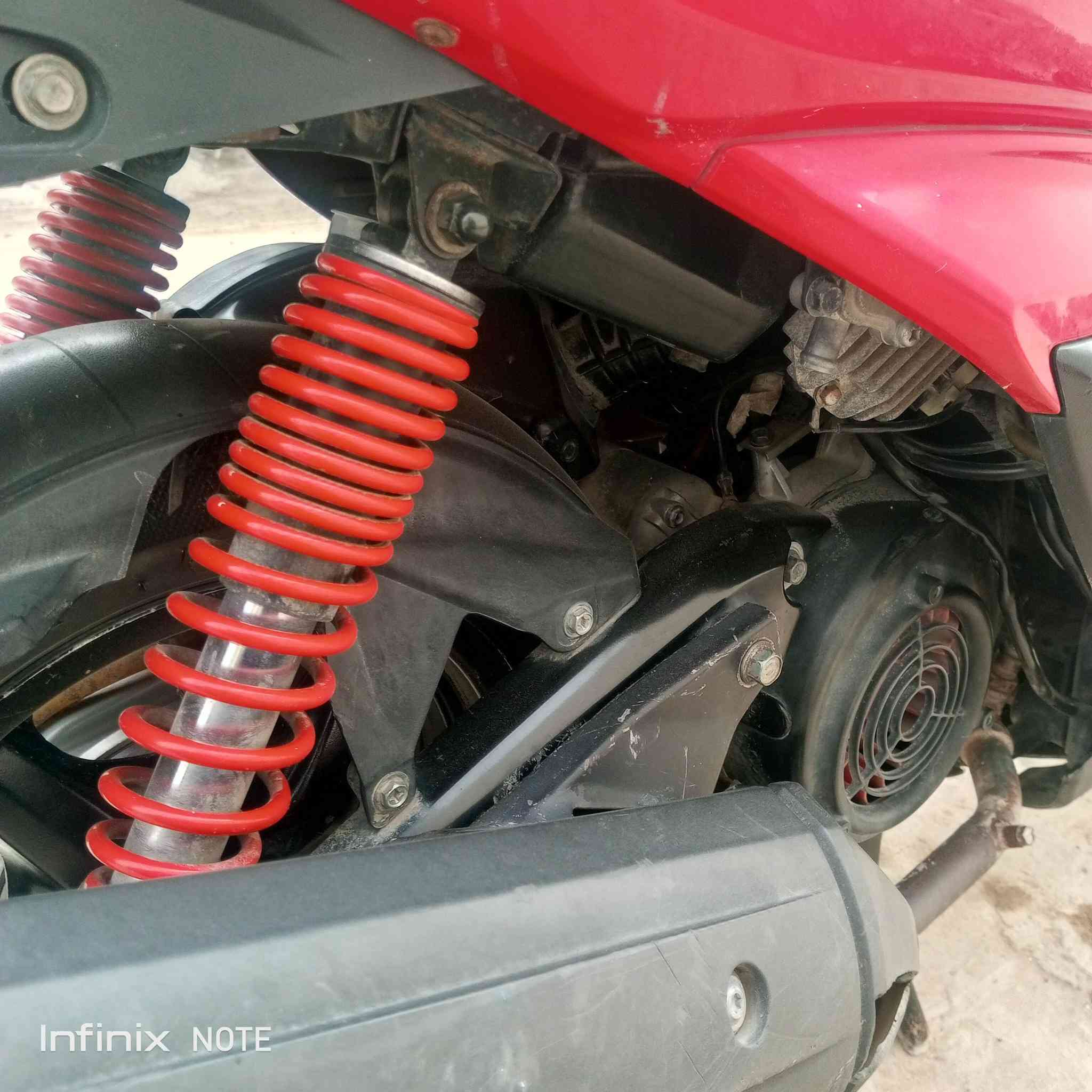 سكنز فحل للبيع ياباني استان كهربائي وطلاعات جانبيه يدات هيترات تخم تاير مكينه مكفولة بس الزنجيل مبدل فقط شرط لاتنقيص ولا تبخير كفاله كهربائيات شغاله اوراقه كامله السعر 800وبيه مجال للطيبين المكان ديالى بعقوبة الاتصال على الرقم التالي ‏‪***********‬‏
