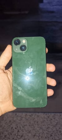 آيفون 13 • ١٢٨ • بطارية ٨٨