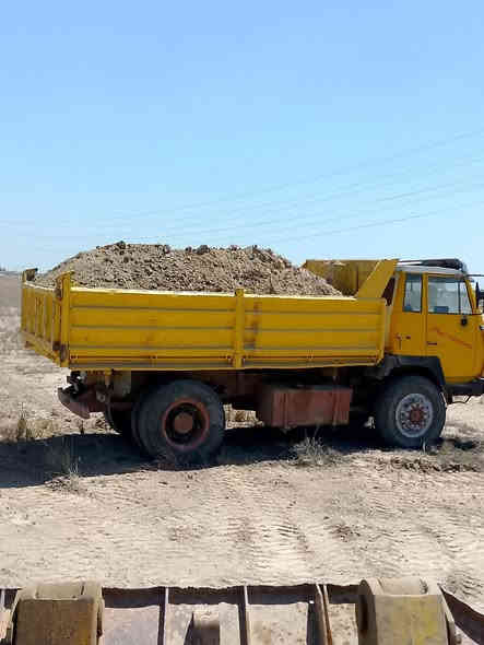 السلام عليكم للبيع تك قلاب افيكو 
رقم كربلاء الماني بسمي سنويه جديده مداور ثاني يوم مكينه اللي ٨ شاصي مامكفول تخم تاير باتريات كهربائيات كله جديد سعره 80 مكانه نجف 
***********
